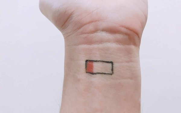 Quel est l'impact d'une recharge trop fréquente sur la durée de vie d'une batterie de voiture électrique comme la Nissan Leaf?